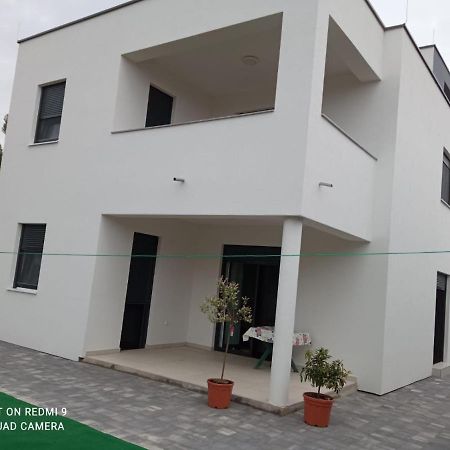 Apartman Franc S Vir Exterior foto