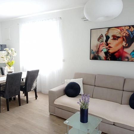 Apartman Franc S Vir Exterior foto